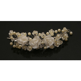 Haargesteck mit 3 Blüten, Strasssteinen und Perlen hellcreme